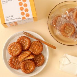 [NATURE SHARE] 25 Years Traditional Korean Blossom-shaped Cookie (16pcs)-Korean Traditional Food, Korean Dessert, Sweet Dessert, Home Dessert-Made in Korea
